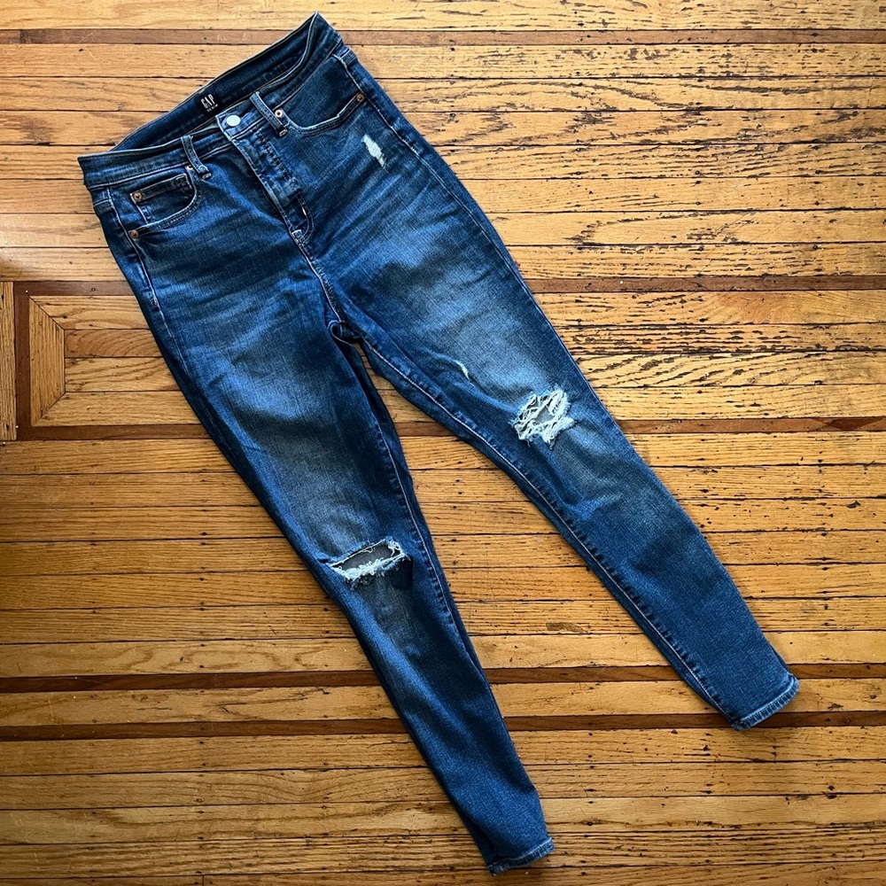 GAP True Skinny W27 Distressed Blue Jeans